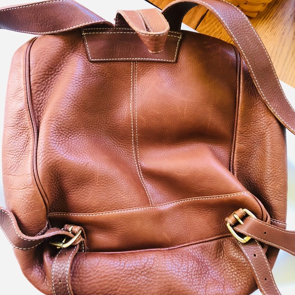 Leather backpack - Picture 4 of 6